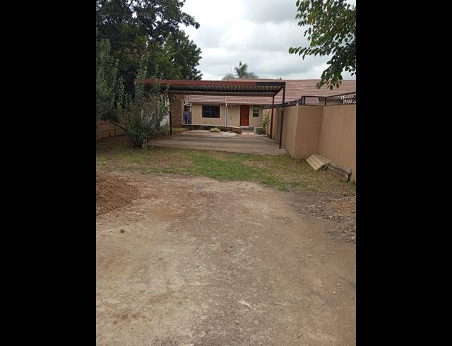 2 bed property to rent in RYNSOORD